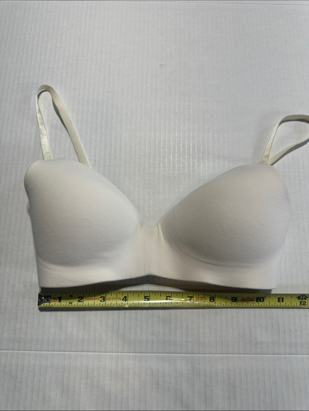 Thirdlove Smooth T-Shirt Bra in Ivory White - Wireless Light Support 30C 1/2 - Picture 2 of 7